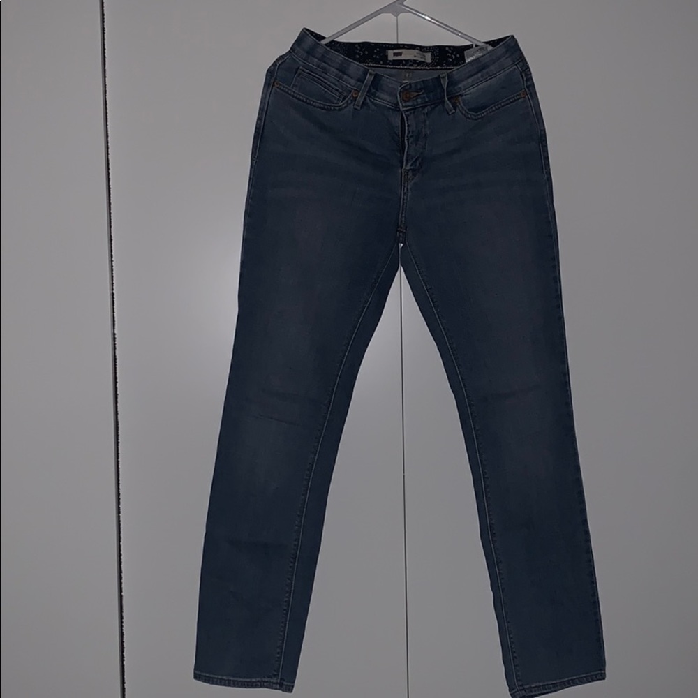 Women’s jeans